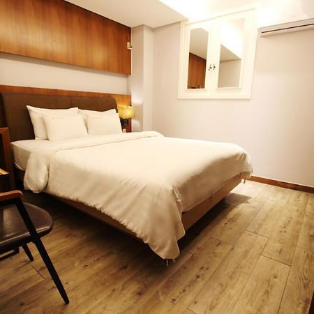 Demian Hotel Seoul Bagian luar foto