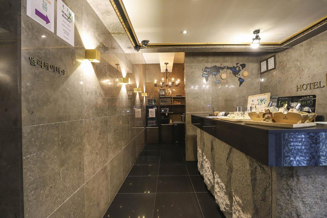 Demian Hotel Seoul Bagian luar foto